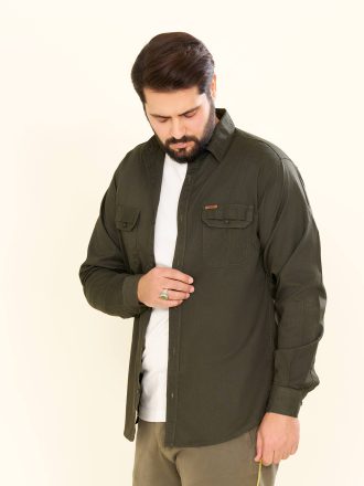 پیراهن کتان دوجیب طرح JEEP زمینه رنگ سبز تیره (PD12052)