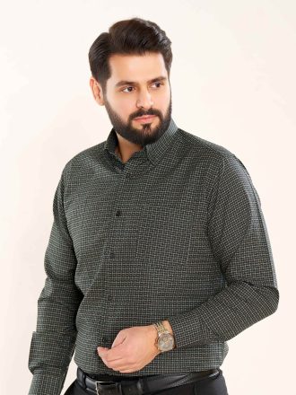 پیراهن تترون یقه انگلیسی کلاسیک زمینه تیره با خطوط سبز و کرم کد PC13039